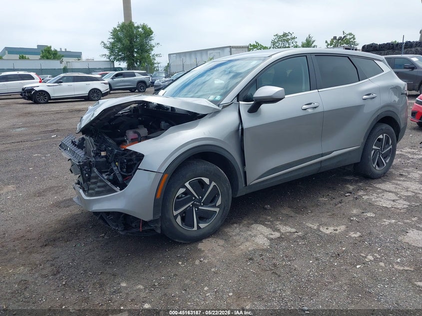 KNDPUCAG9P7063146 2023 KIA SPORTAGE HYBRID LX photo 1
