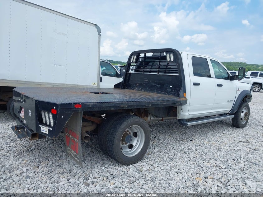 2020 RAM 5500 CHASSIS auction photo 3