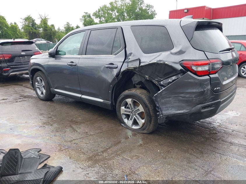 2025 HONDA PILOT auction photo 3