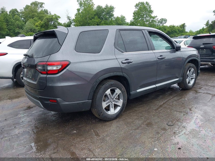 2025 HONDA PILOT auction photo 4
