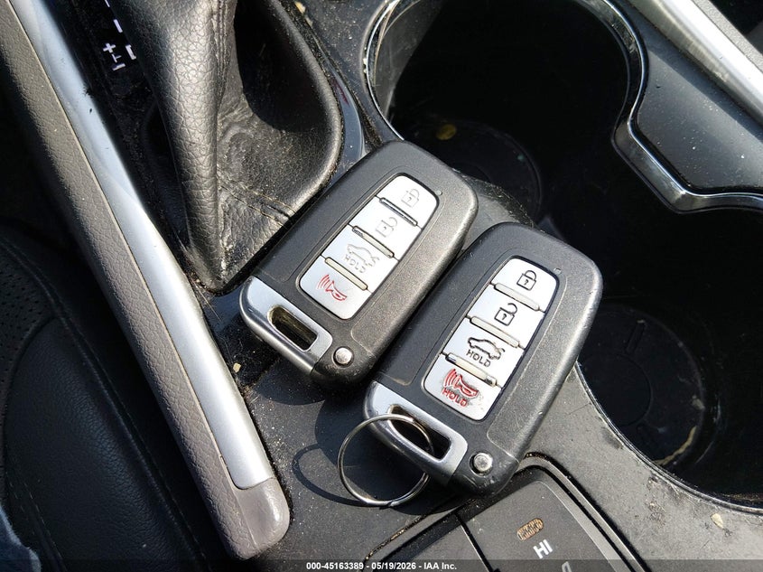 2012 Hyundai Sonata 2.4 Hybrid silver Lot 111045163389 Vin KMHEC4A47CA028507
