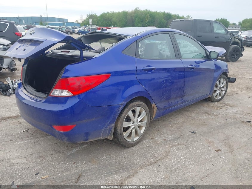 KMHCU4AE2CU168475 2012 Hyundai Accent 1.6 Gls blue