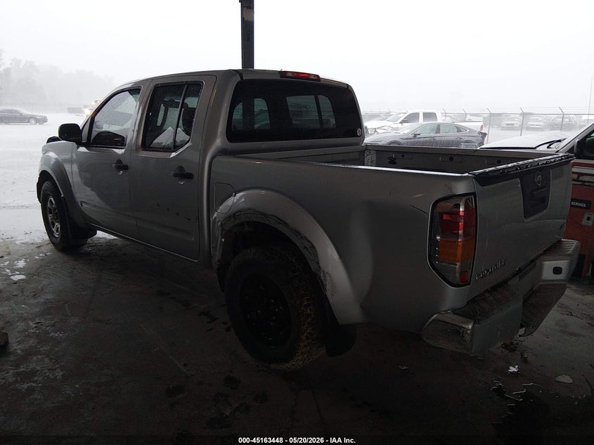 2017 NISSAN FRONTIER auction photo 3