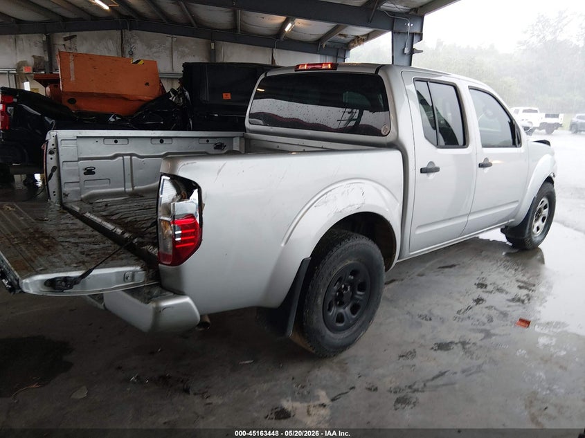 2017 NISSAN FRONTIER auction photo 4