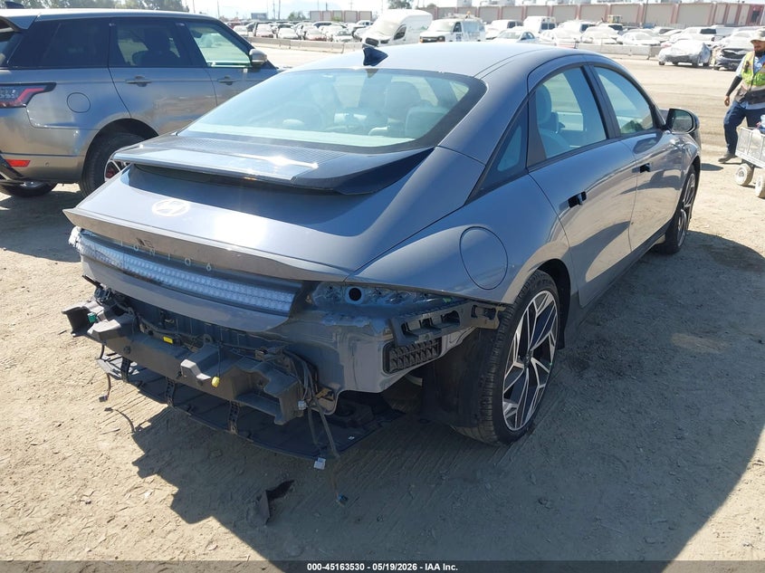 2024 HYUNDAI IONIQ 6 auction photo 4