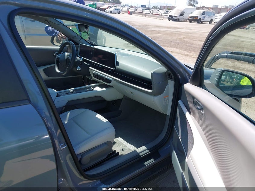 2024 HYUNDAI IONIQ 6 auction photo 5
