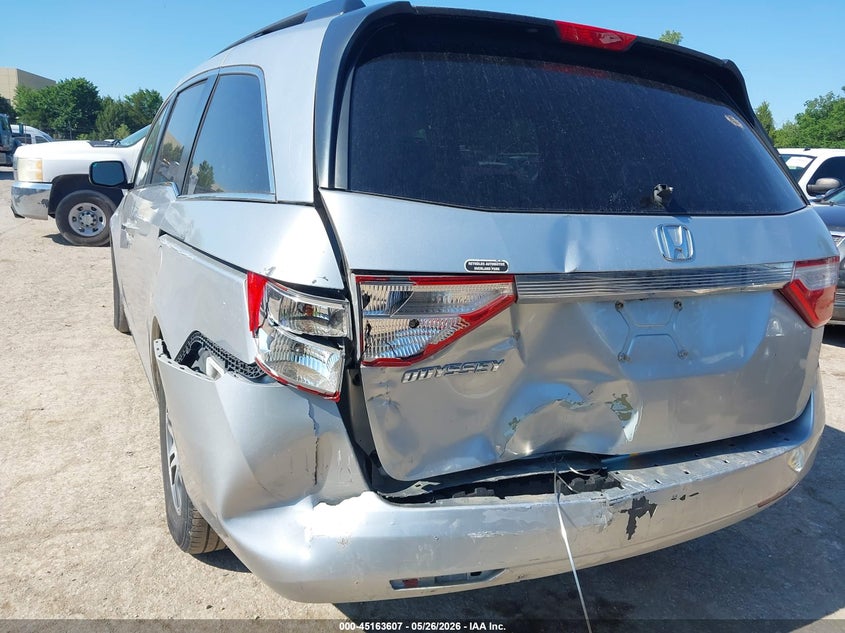 2011 HONDA ODYSSEY auction photo 6