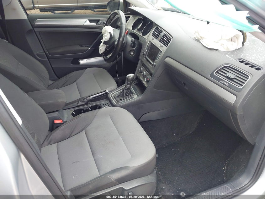 2017 VOLKSWAGEN GOLF SPORTWAGEN auction photo 5