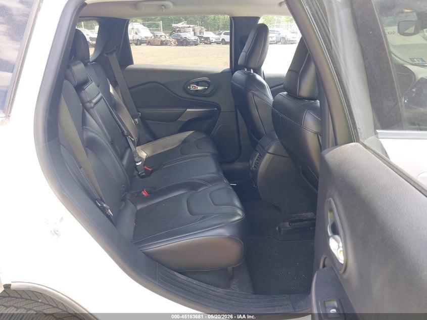 JEEP CHEROKEE 2019 VIN 1C4PJMDX3KD267977