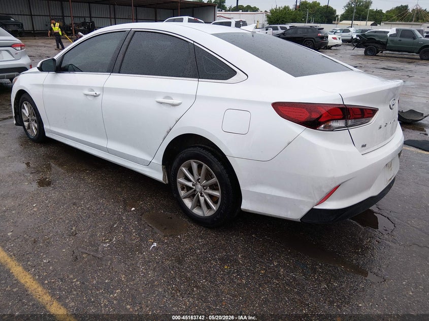 2018 HYUNDAI SONATA auction photo 3