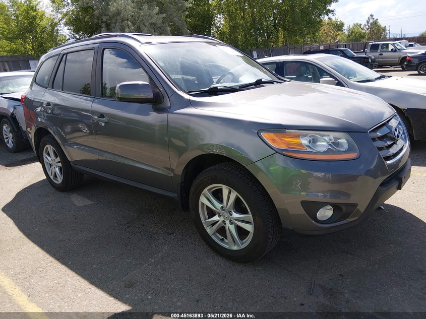2010 HYUNDAI SANTA FE SE