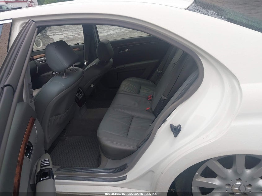 2007 Mercedes-Benz S 550 VIN: WDDNG71X07A028865 Lot: 45164015