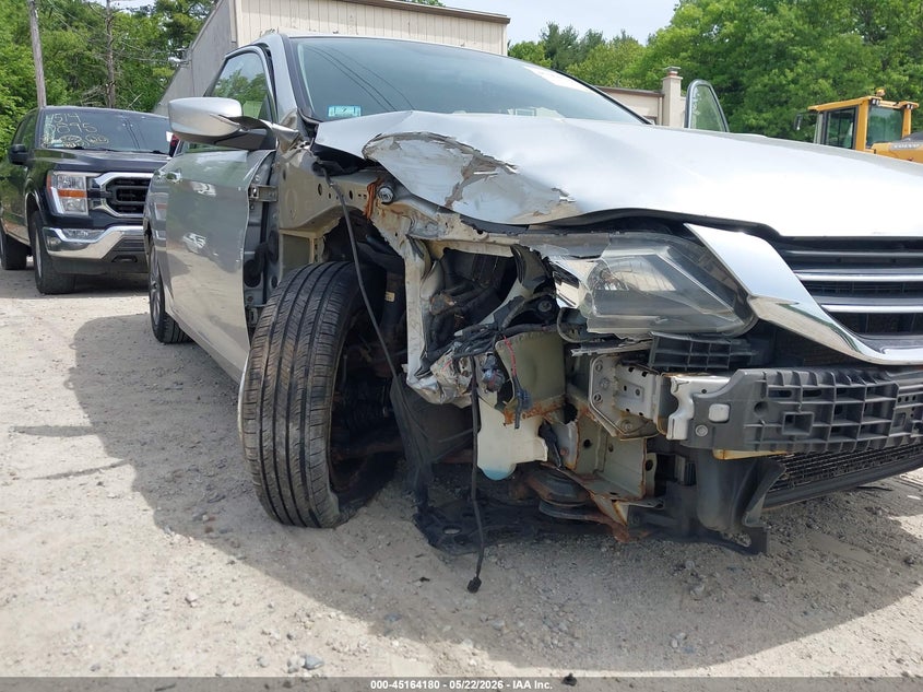 2013 HONDA ACCORD auction photo 6