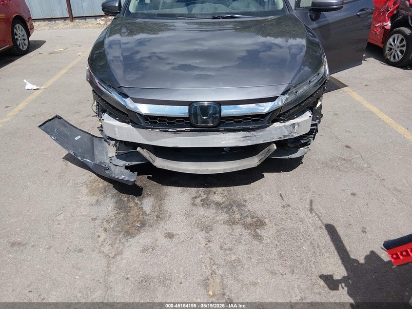 2018 Honda Clarity Plug-In Hybrid Touring VIN: JHMZC5F34JC004516 Lot: 45164195