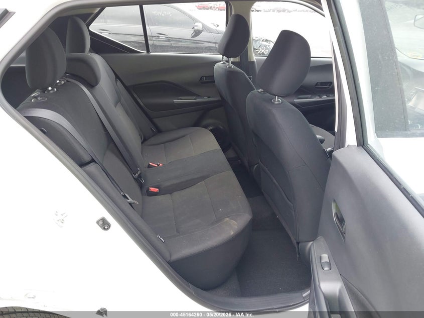 2025 NISSAN KICKS PLAY auction photo 8
