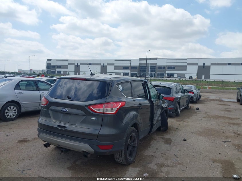 Vin: 1fmcu9g92fua81140, lot: 45661937, ford escape se 20154