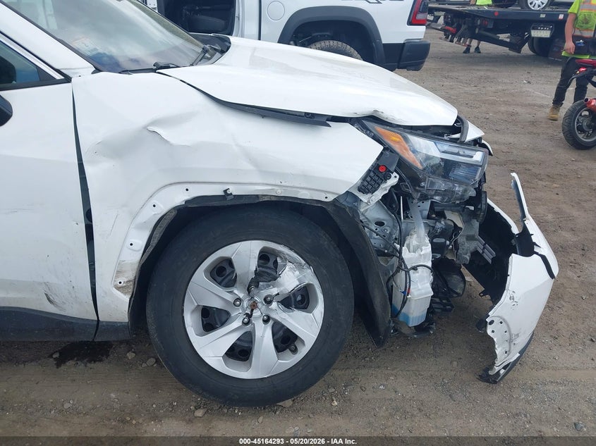 2024 TOYOTA RAV4 auction photo 6