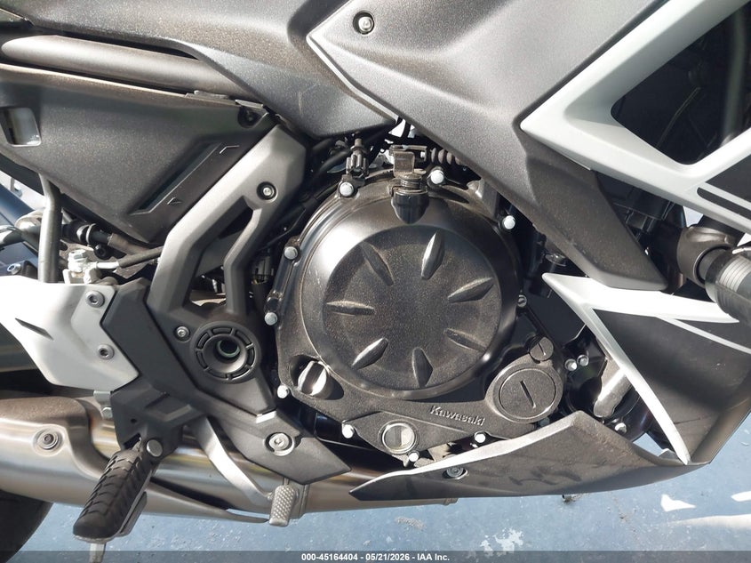 2026 Kawasaki Ex650 P VIN: ML5EXEP14TDAG8885 Lot: 45164404