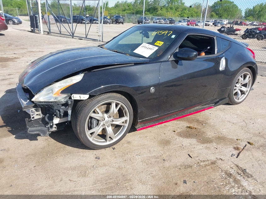 2010 NISSAN 370Z auction photo 2