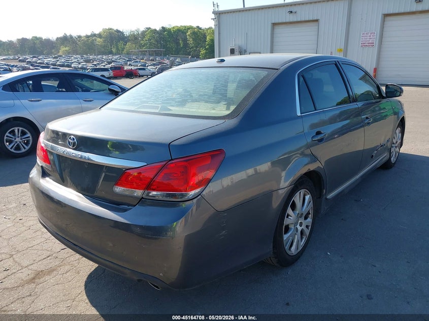 2011 TOYOTA AVALON auction photo 4