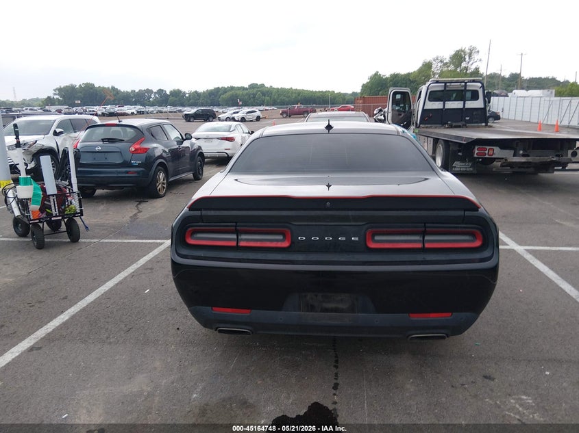 DODGE CHALLENGER - zdjęcie 17