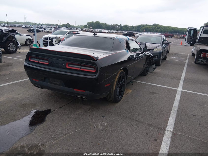 DODGE CHALLENGER - zdjęcie 4