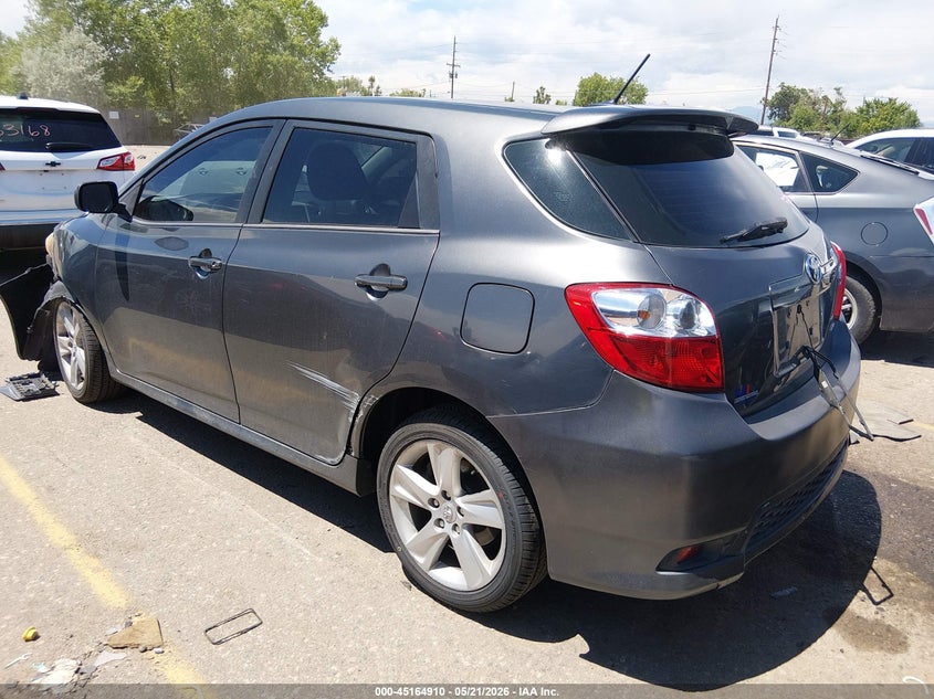 Vin: 2t1le4ee1dc022840, lot: 45662574, toyota matrix s 20133