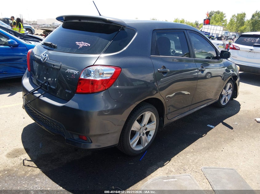 Vin: 2t1le4ee1dc022840, lot: 45662574, toyota matrix s 20134