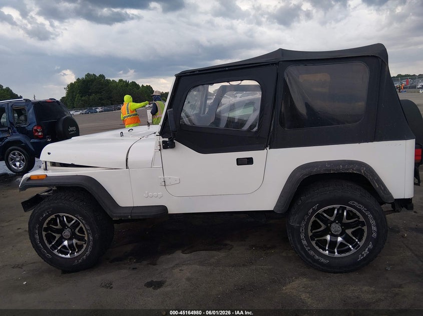 1989 Jeep Wrangler / Yj VIN: 2J4FY19E3KJ170703 Lot: 45164980