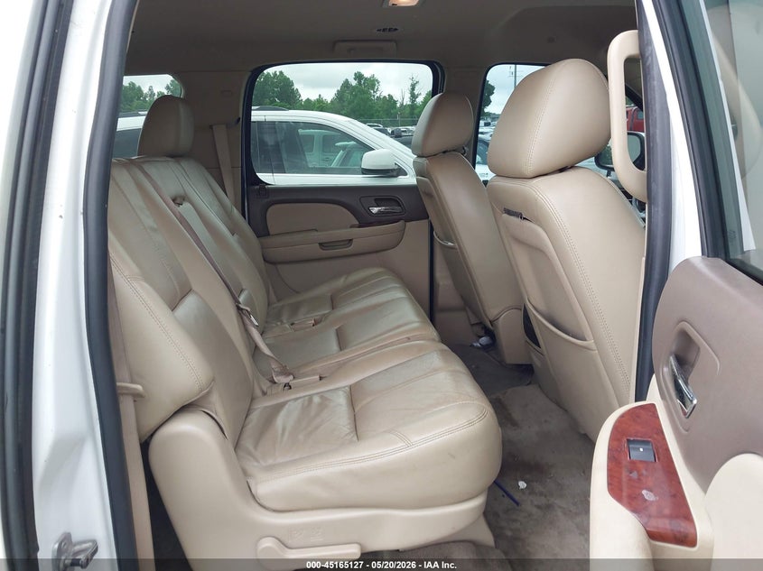 AtlanticExpress - Chevrolet Suburban 1500