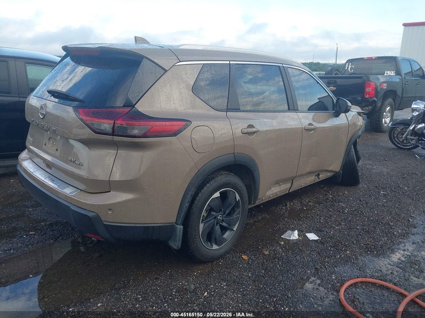 2024 NISSAN ROGUE auction photo 4