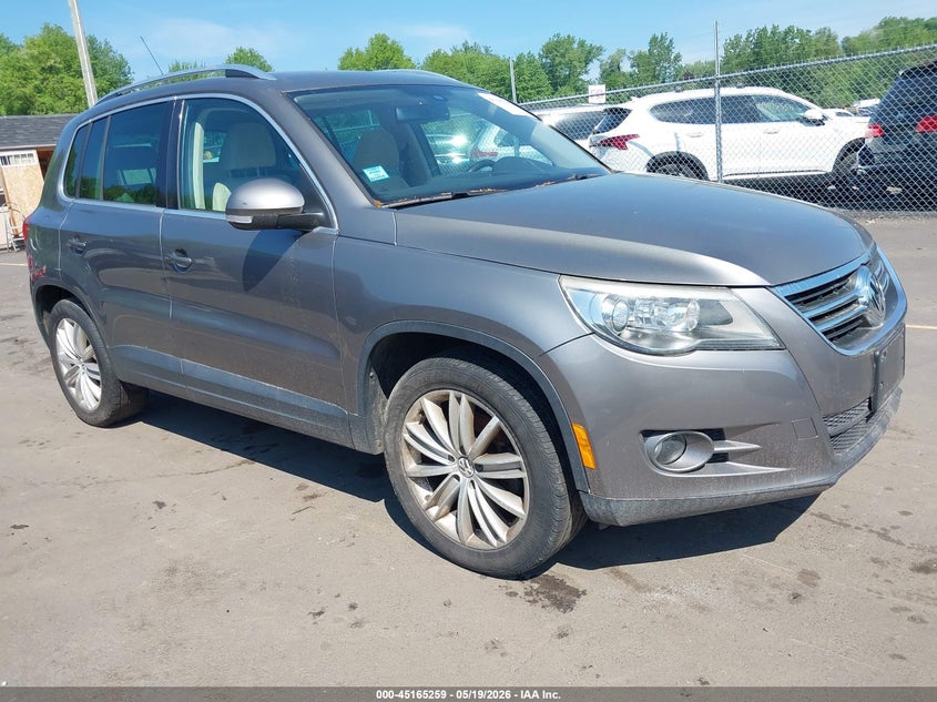 2009 Volkswagen Tiguan Se/Sel