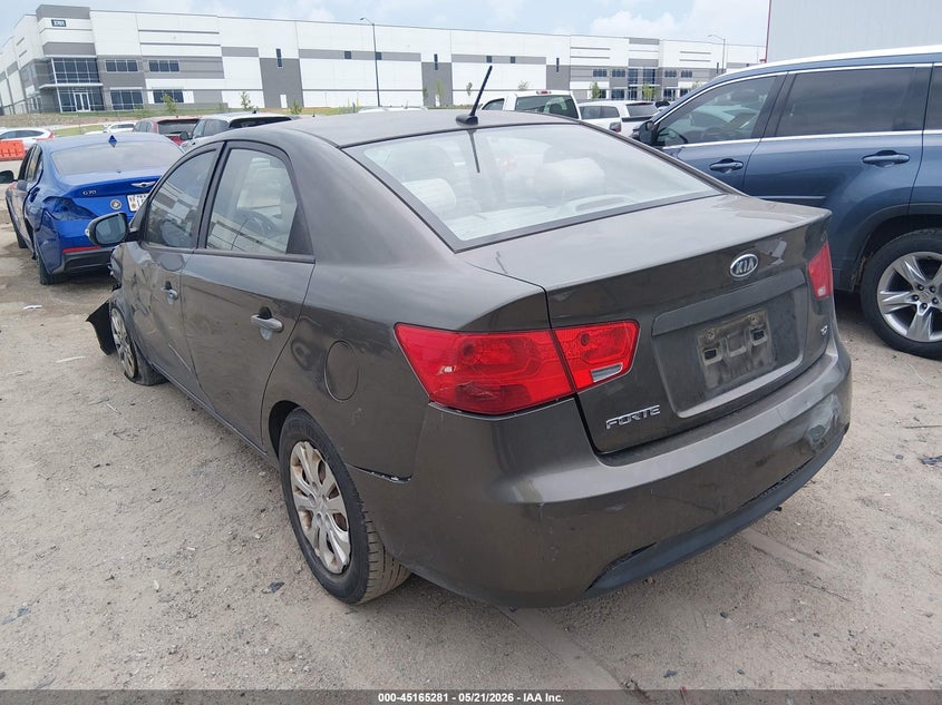 2010 KIA FORTE auction photo 3
