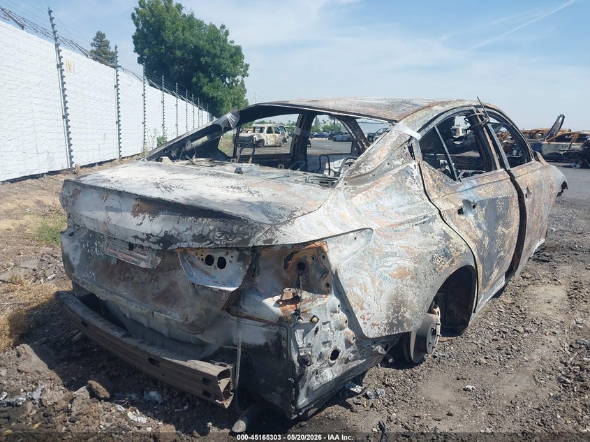 2024 NISSAN ALTIMA auction photo 4