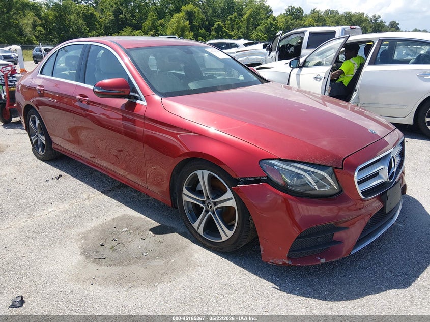 2019 MERCEDES-BENZ E 300