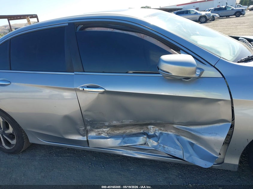 2016 HONDA ACCORD auction photo 6