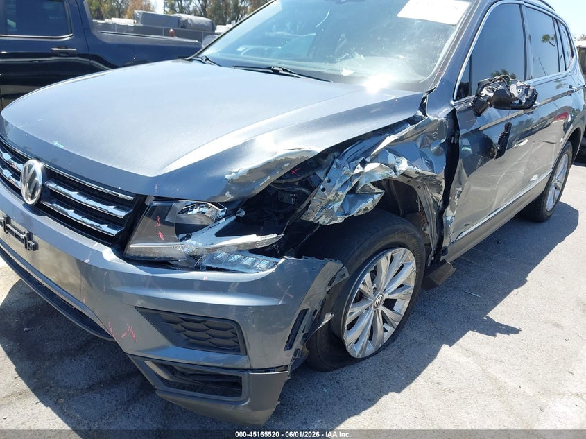 2018 VOLKSWAGEN TIGUAN 2.0T SE/2.0T SEL — Фото 6