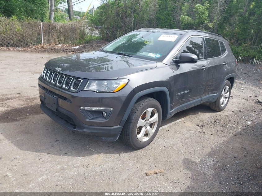 2019 JEEP COMPASS auction photo 2
