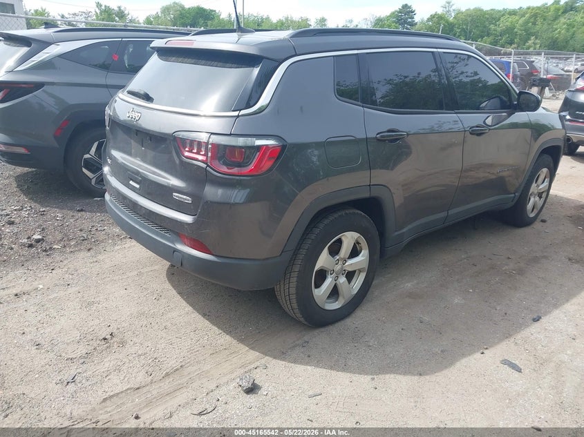 2019 JEEP COMPASS auction photo 4