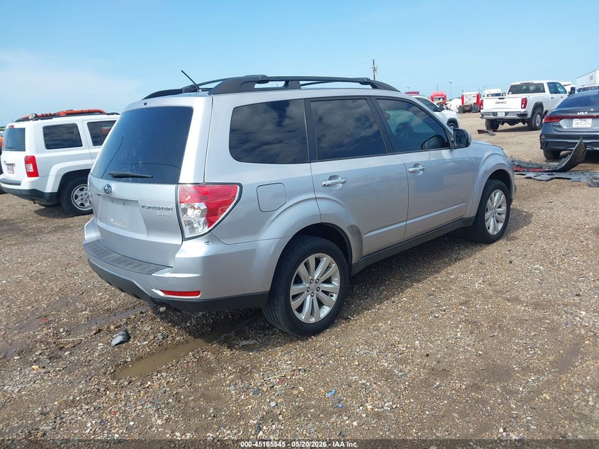 Vin: jf2shadc9dh445258, lot: 45663209, subaru forester 2.5x premium 20134
