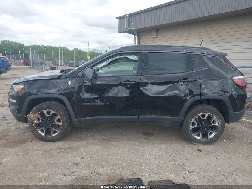 VIN 3C4NJDDB8HT671680 2017 JEEP NEW COMPASS TRAILHAWK
