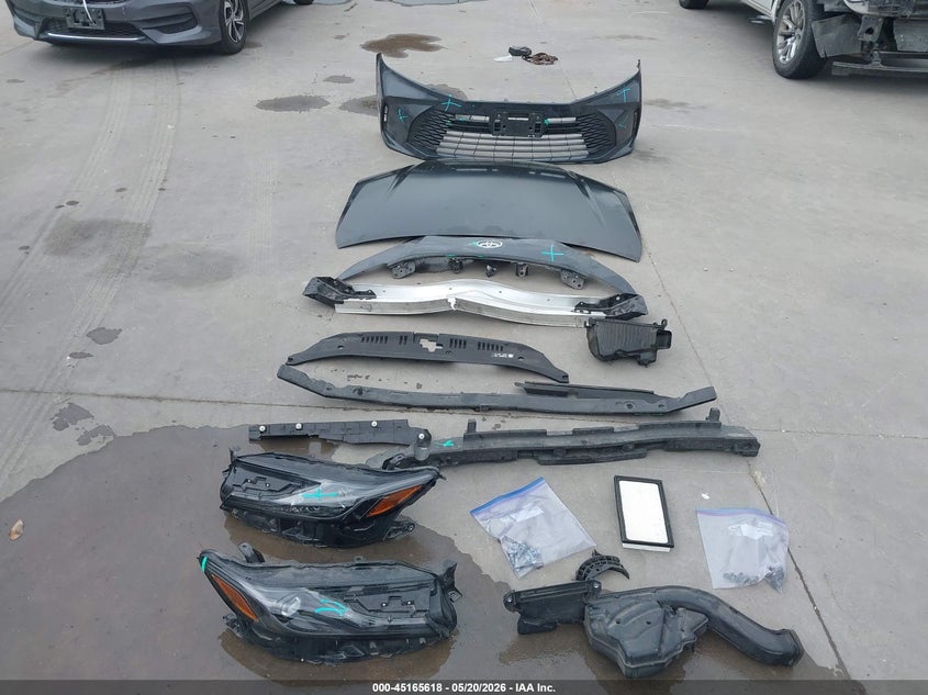 2025 TOYOTA CAMRY SEDAN 2.5L I-4 DI, DOHC, VVT, 184HP