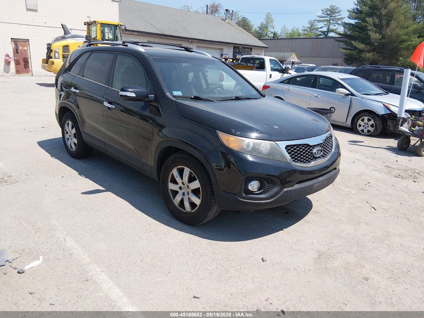 2012 KIA SORENTO LX