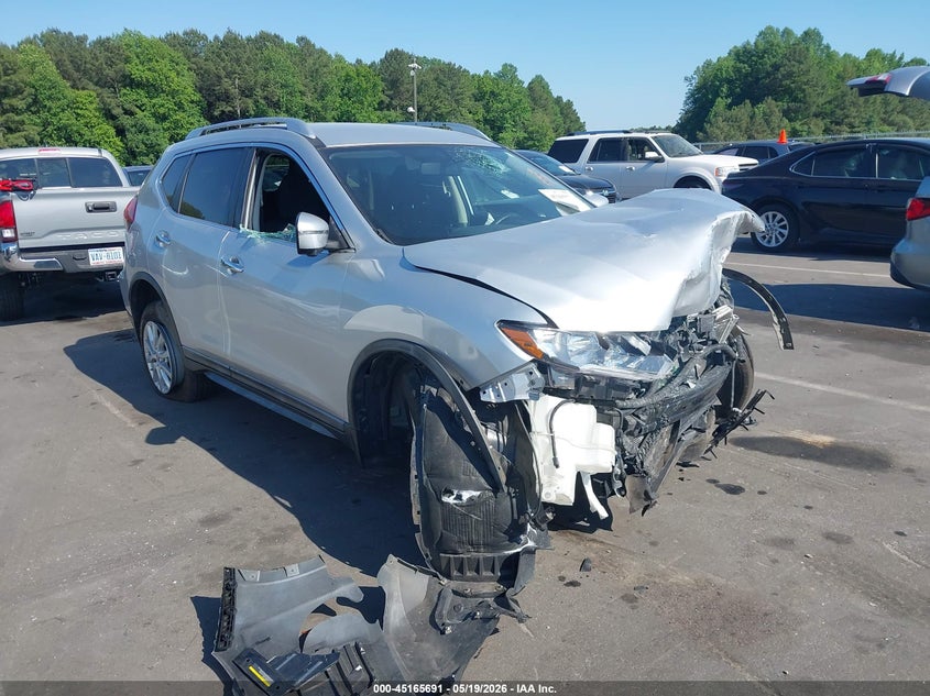 2018 NISSAN ROGUE SV