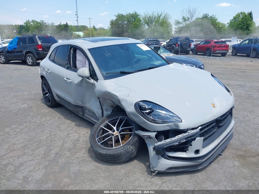 2025 Porsche Macan