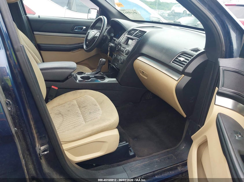 2017 FORD EXPLORER auction photo 5