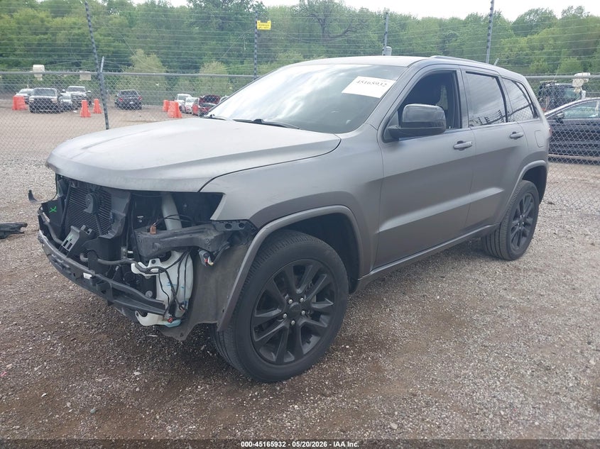 2018 Jeep Grand Cherokee Altitude 4x4 1C4RJFAG8JC356912 photo 1