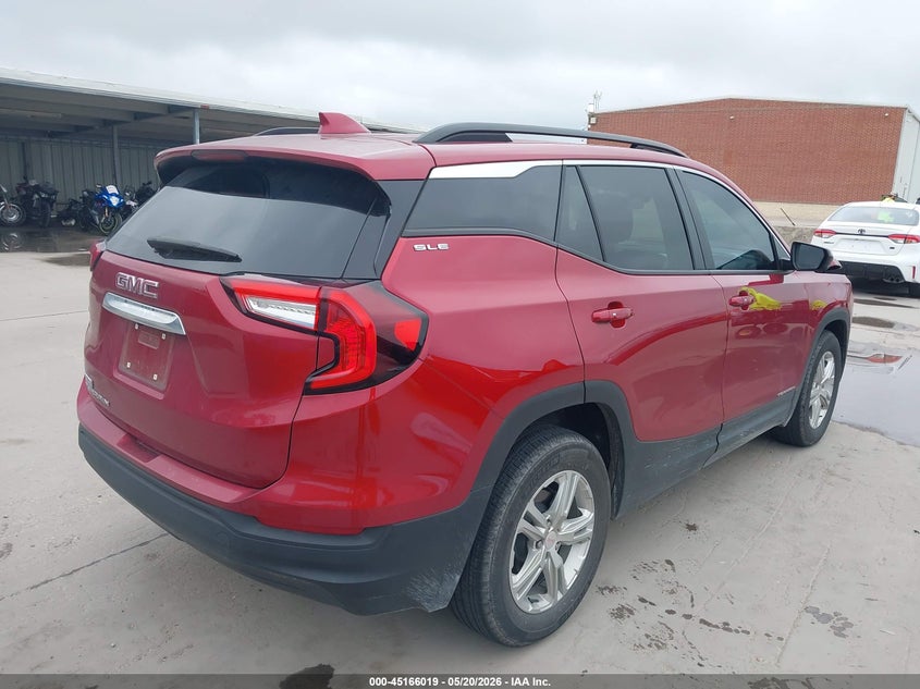 2024 GMC TERRAIN auction photo 4