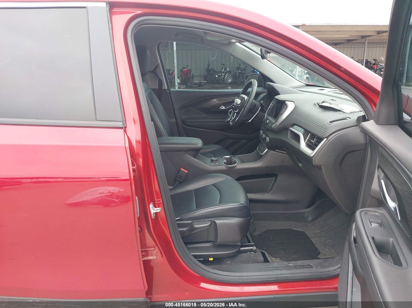 2024 GMC TERRAIN auction photo 5