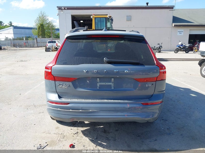 2022 Volvo Xc60 B5 Momentum VIN: YV4L12RK0N1086385 Lot: 45166130